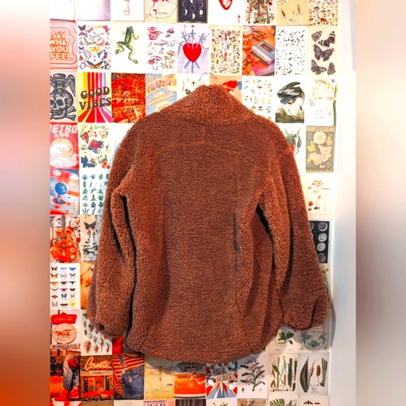 brown sherpa pullover with pockets | lululemon athetica - Picture 4 of 6